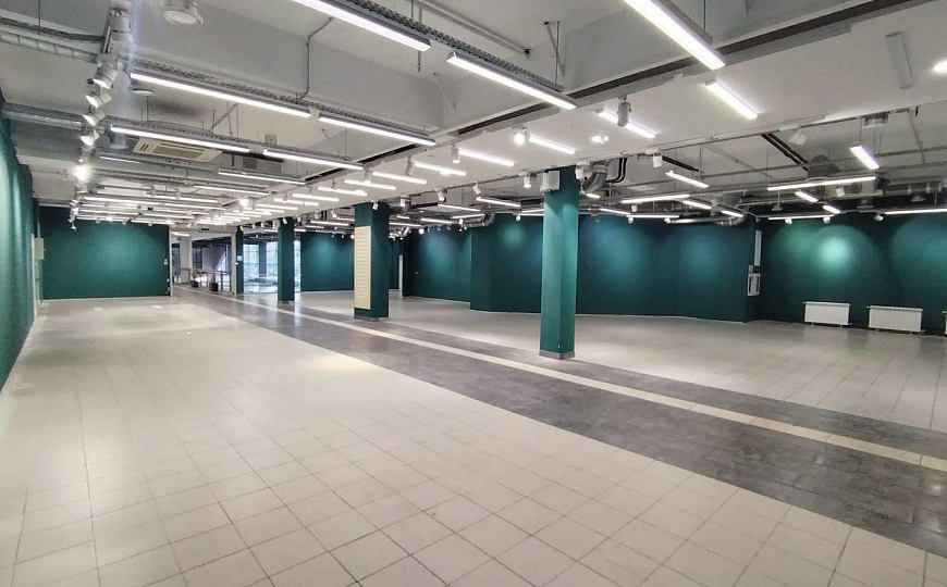 Сдам помещение 320 м², возможно деление площади. фото