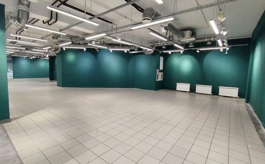 Сдам помещение 320 м², возможно деление площади. фото