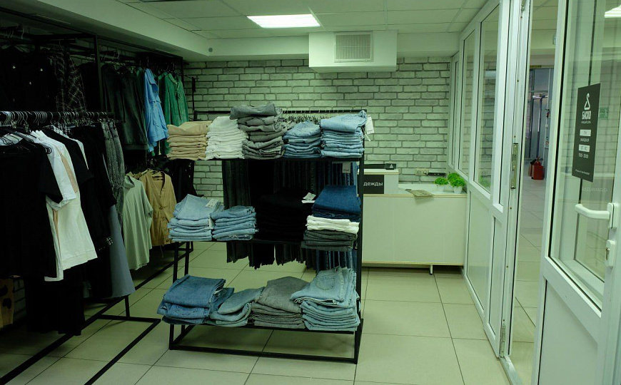 Помещение 20 м2 в Торговом центре фото