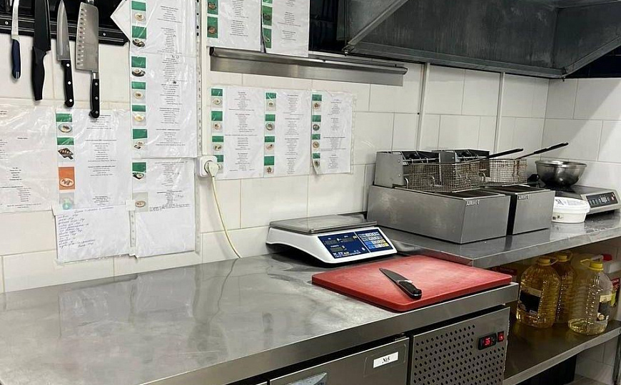 Помещение 405 м²на первой линии под ресторан фото