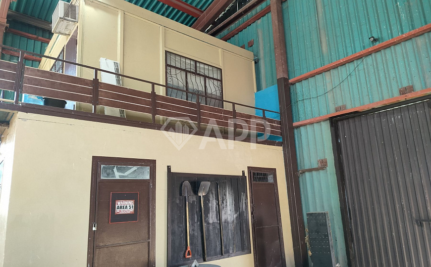 Сдам складское помещение, 1 110 м² фото