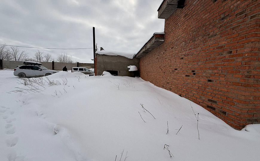 Складской комплекс , производственная база + земля в собственности.  фото
