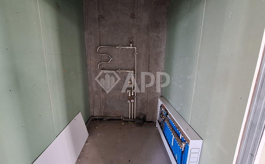 Помещение на трафике,  245.7М2 фото