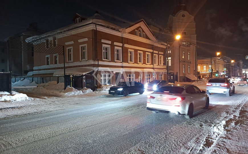 Сдам здание в центре города. фото