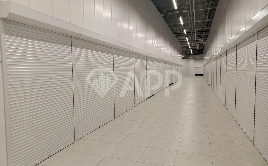 Сдам торговую площадь в ТЦ Мегастиль. фото