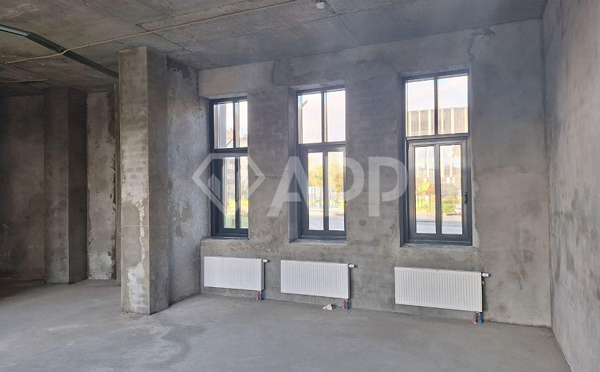 Сдам помещение в новом ЖК с НДС, 157,4кв.м. фото