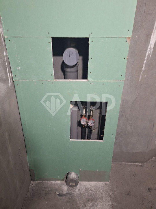 Сдам помещение в новом ЖК с НДС, 157,4кв.м. фото