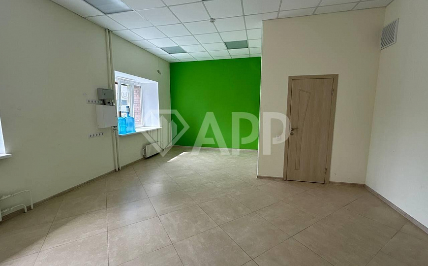 Сдаю помещение на первой линии по Восстания, 159,2кв. м. фото