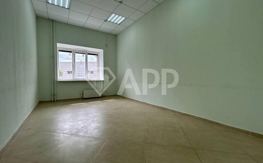 Сдаю помещение на первой линии по Восстания, 159,2кв. м. фото