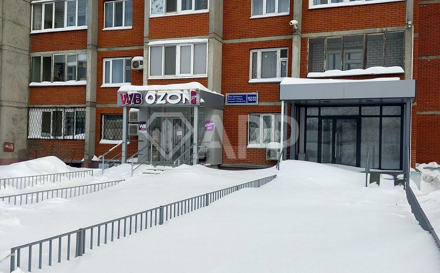 Сдаю 77м²  на первой линии фото