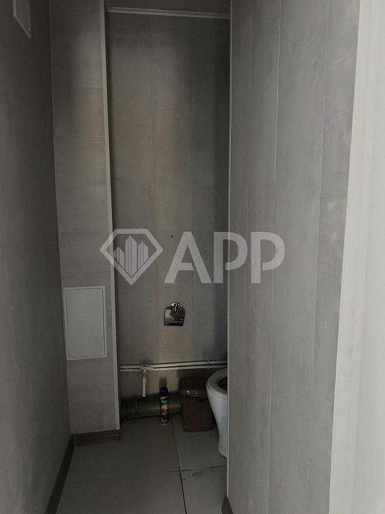 Сдаю 77м²  на первой линии фото