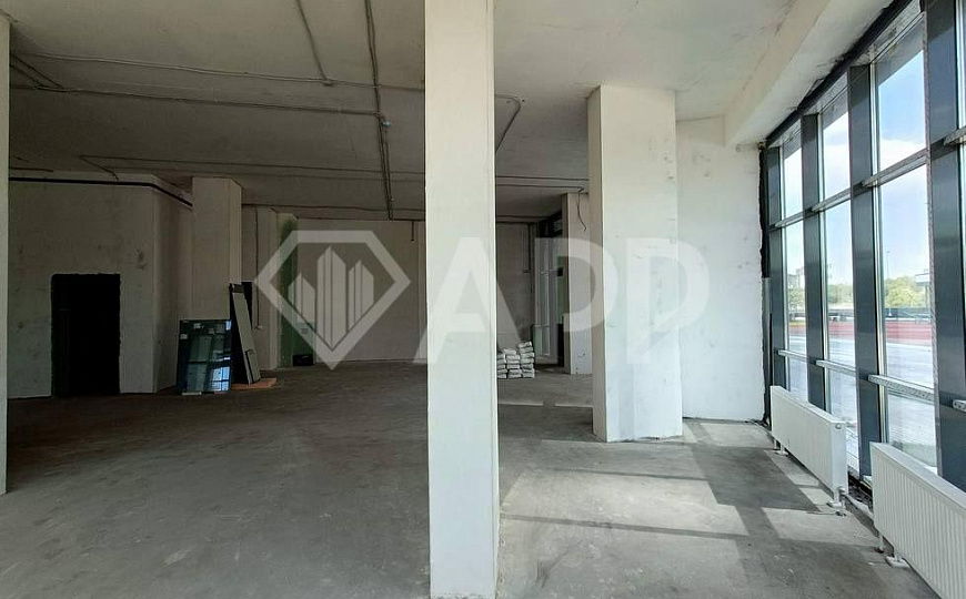 Помещение  98-183 м² фото