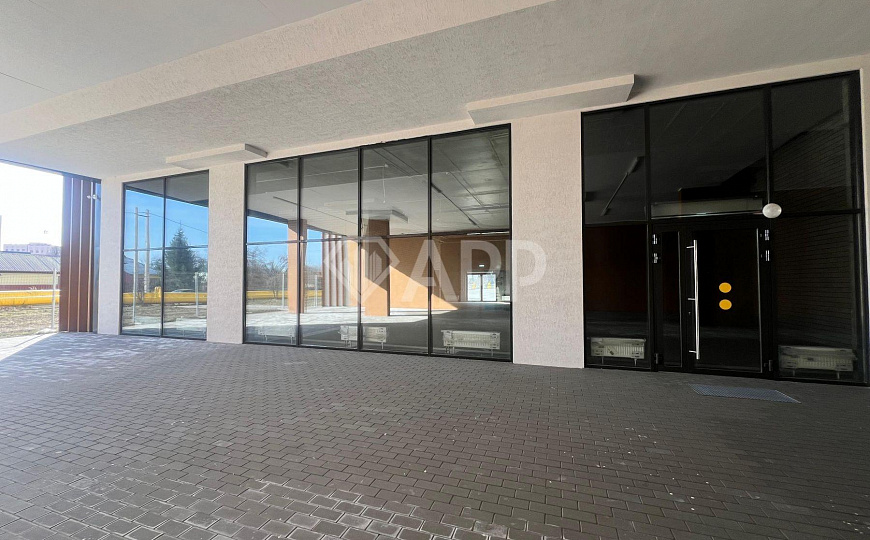 Сдам свободного назначения  фото