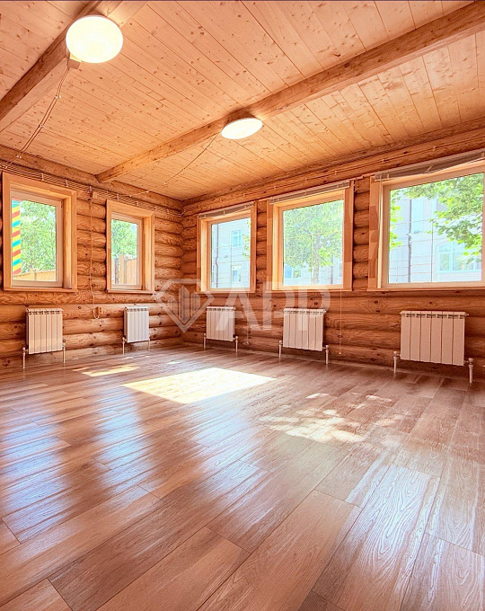 Коммерция в центре Казани – участок 817 м² + дом фото