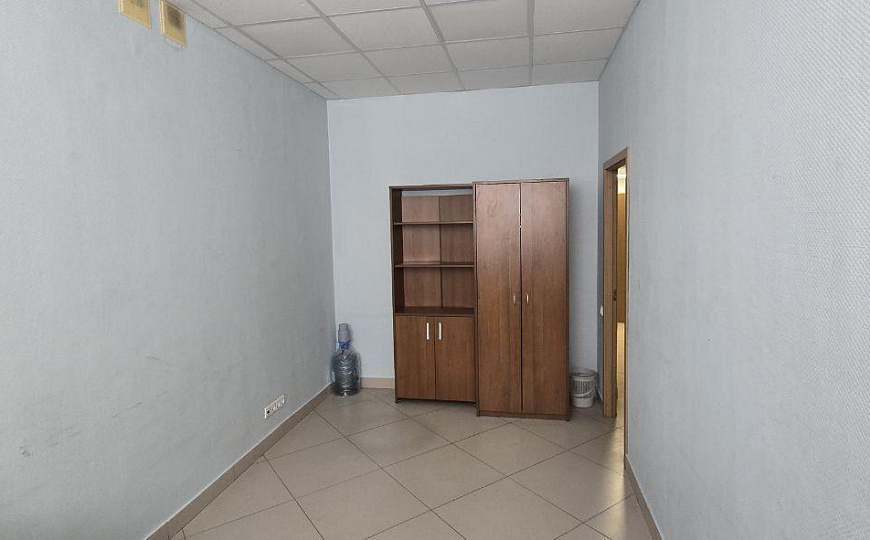 Сдам офисное помещение фото