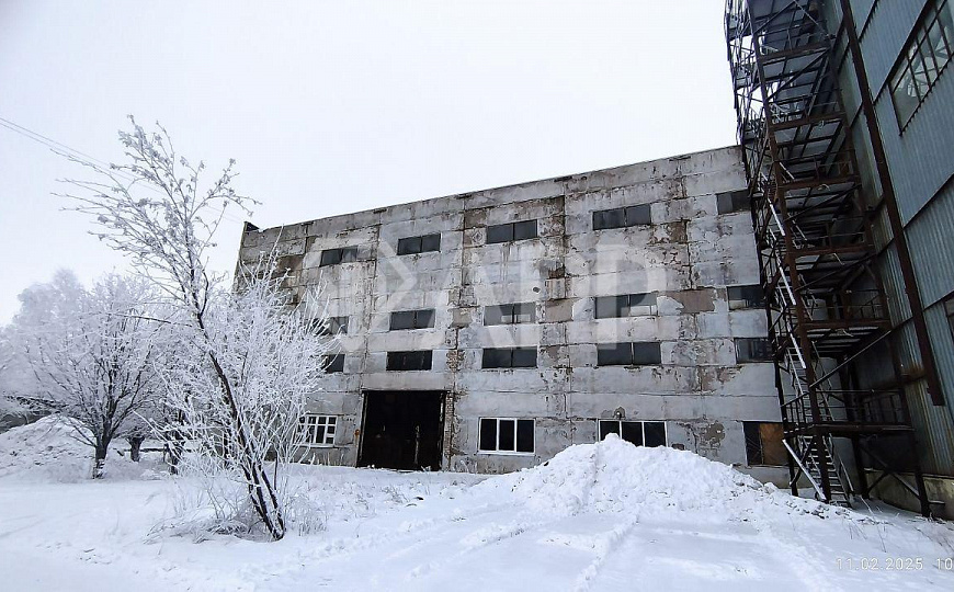 Теплый склад в кран балкой ! фото