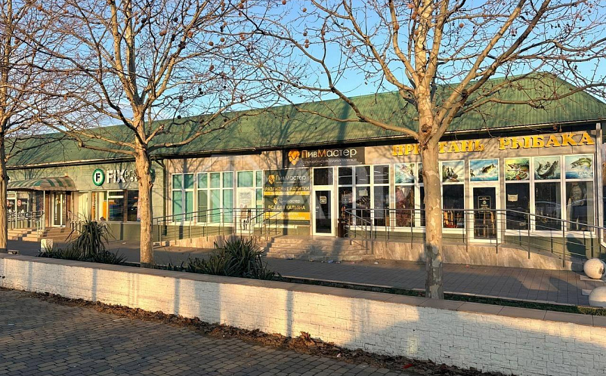 Сдам торговое помещение 100 м2 фото