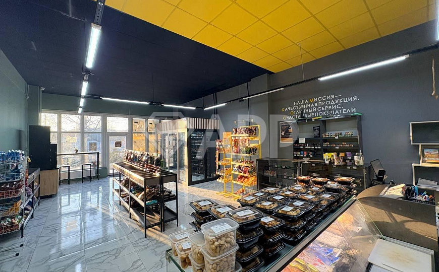 Сдам торговое помещение 100 м2 фото