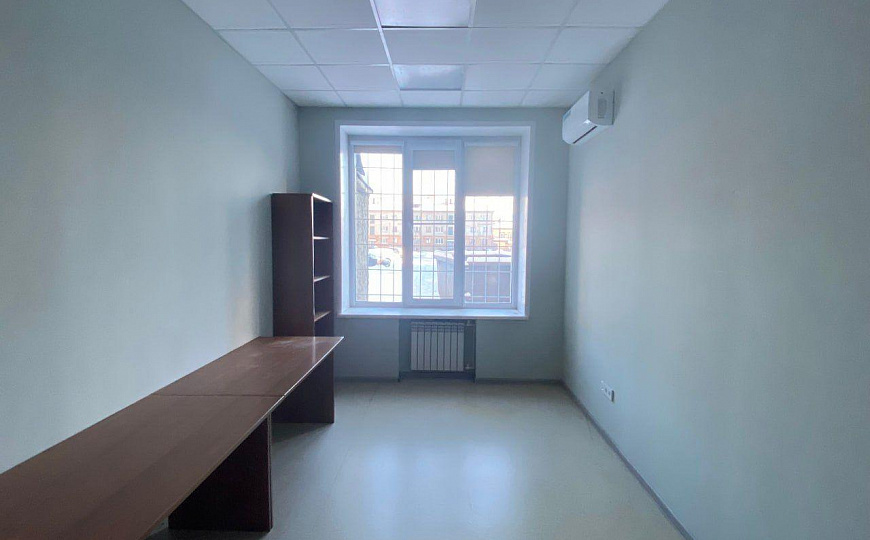 Помещения под офисы и студии фото