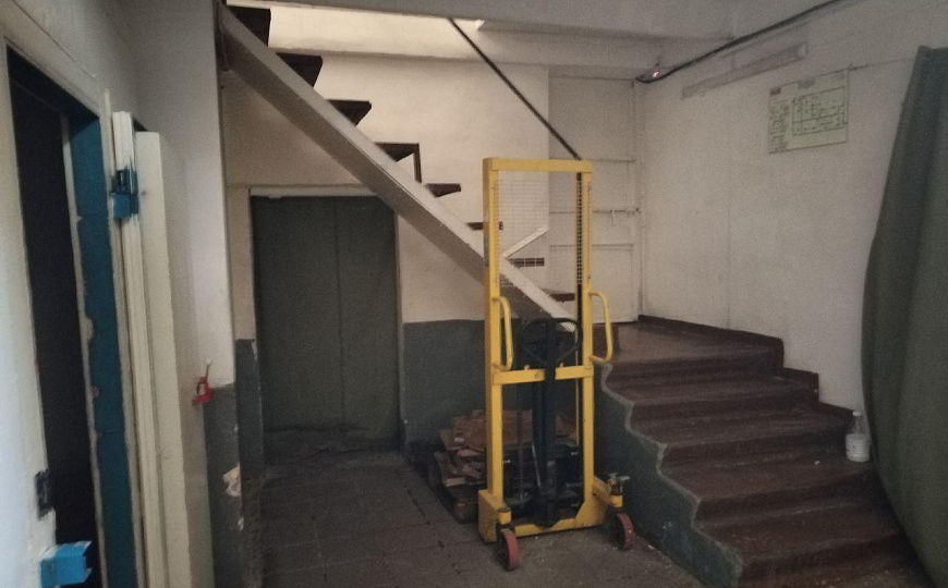 Отдельно стоящее здание 1000 м2 фото