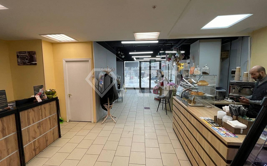 Сдам помещение на входе фото