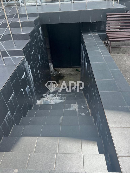 Сдам торговое помещение, 2 800 м² фото