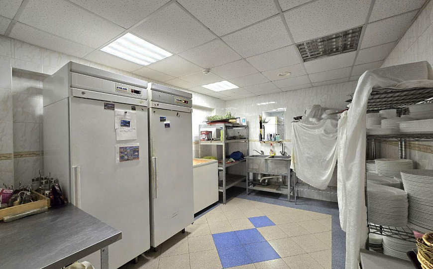 Гостиница с банным комплексом, 740 кв.м фото