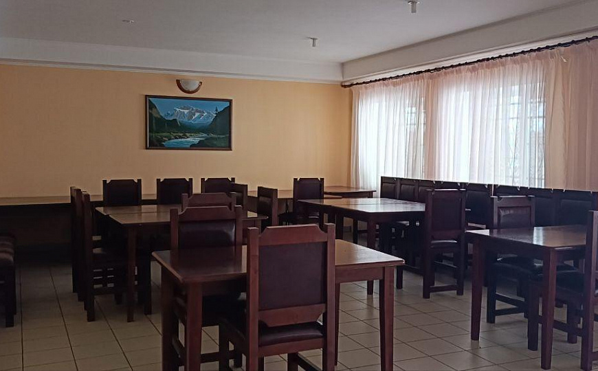 Продаётся гостиница (с.Чардым) фото