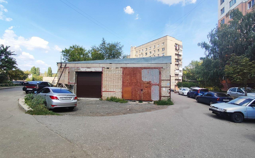 Отдельно стоящее здание, 200 м² фото