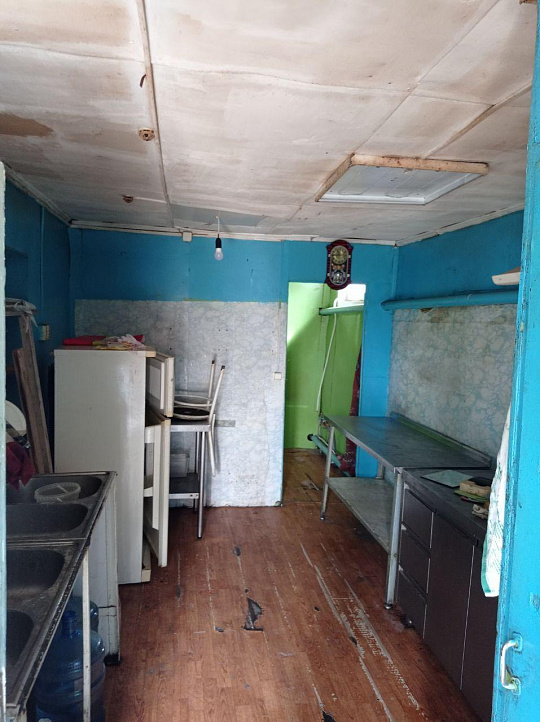 Кафе 80 м² на первой линии фото