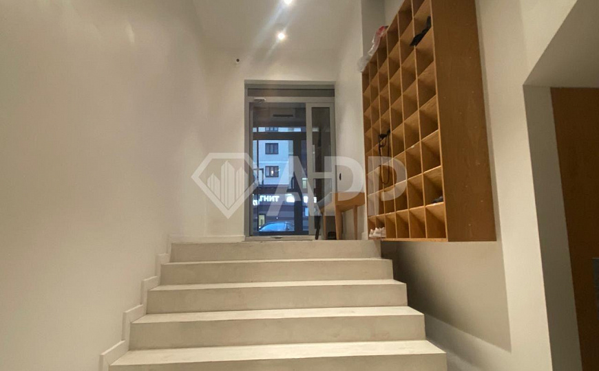 Помещение с ремонтом под разную деятельность, 177,2м² фото