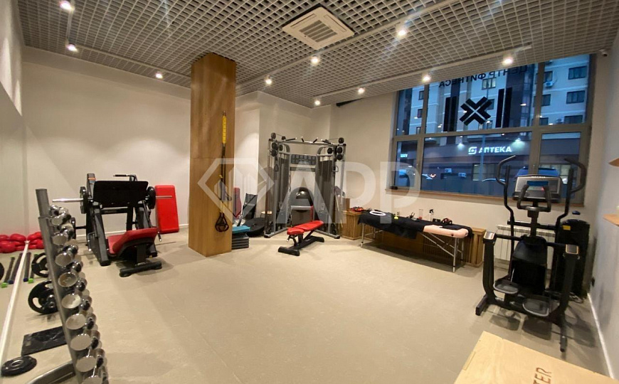 Помещение с ремонтом под разную деятельность, 177,2м² фото