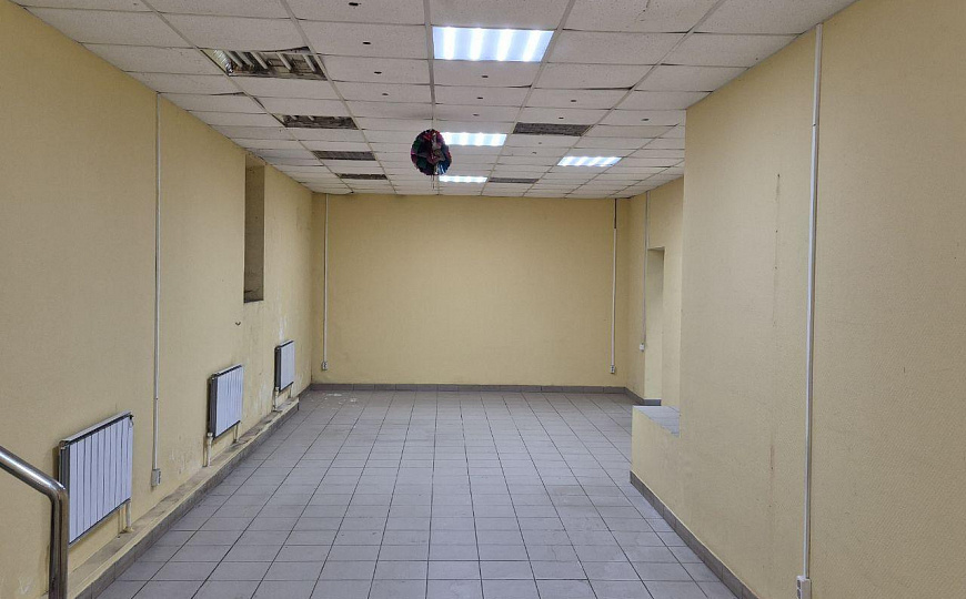 Свободного назначения,327м2 фото