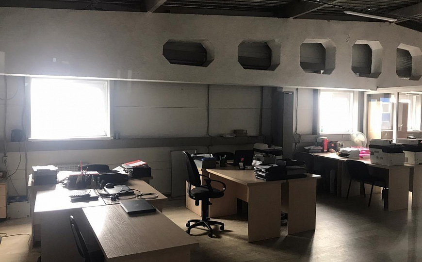 Сдаётся производственно-складское помещение 1 030 м² фото