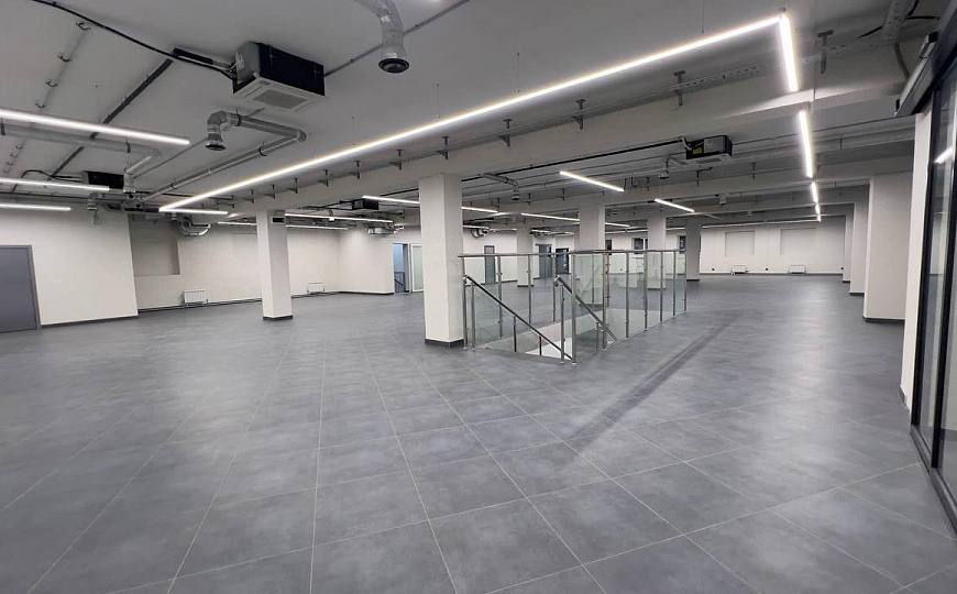 Сдам отдельно стоящее здание,600м2 фото