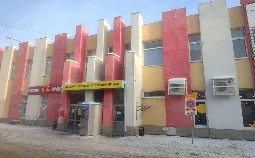 Аренда торгового помещения в ТЦ "Заря" фото