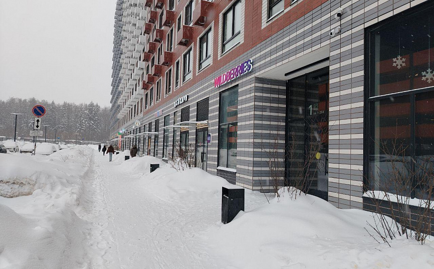 Сдам торговое помещение, 65 м² фото