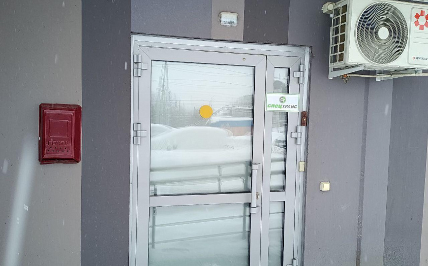 Помещение на первой линии в густонаселенном районе 56,4м² фото