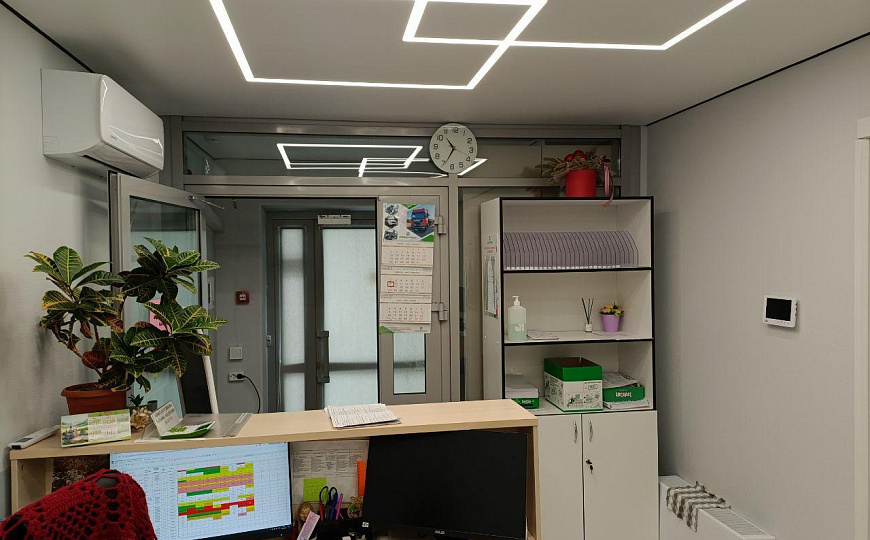 Помещение на первой линии в густонаселенном районе 56,4м² фото