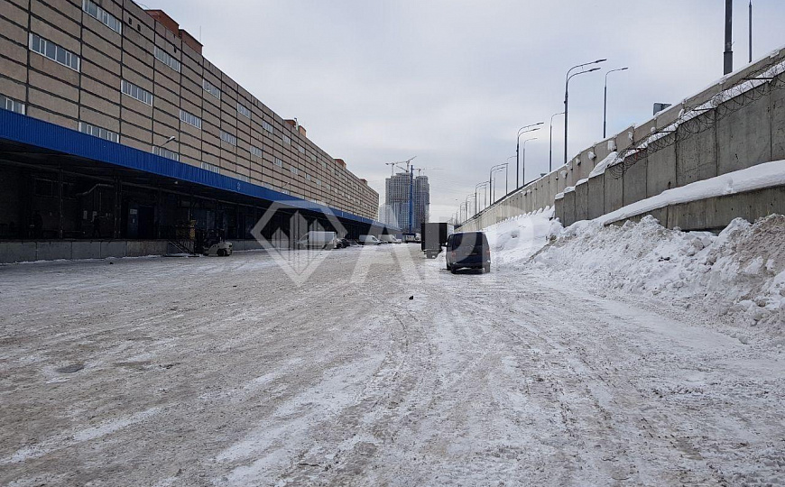 Теплый склад 2500м.кв фото