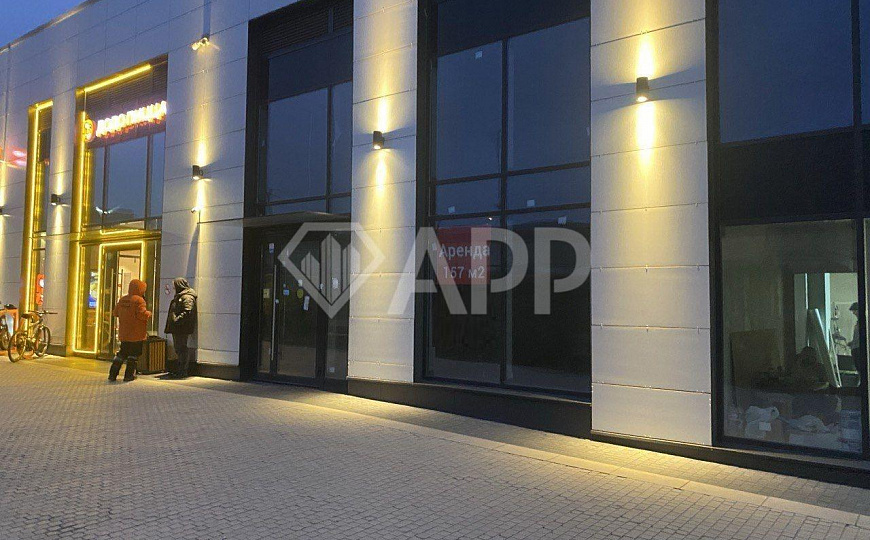 ПСН, 157м2 на трафике фото