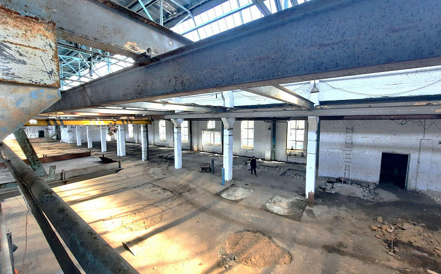 База 7 500 м² фото