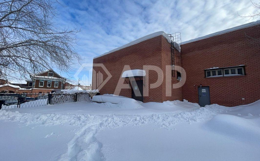 Продам здание с з/у на туристическом трафике!!! фото