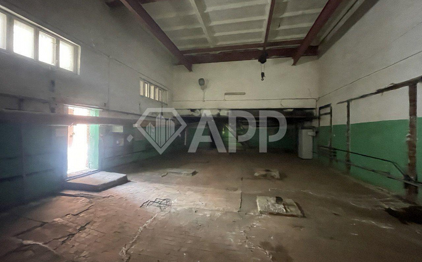 Продам здание с з/у на туристическом трафике!!! фото