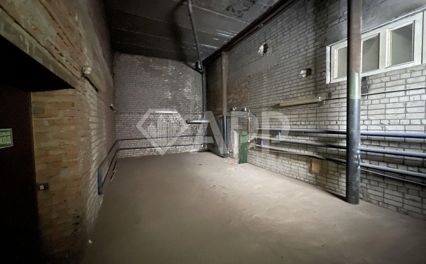 Продам здание с з/у на туристическом трафике!!! фото