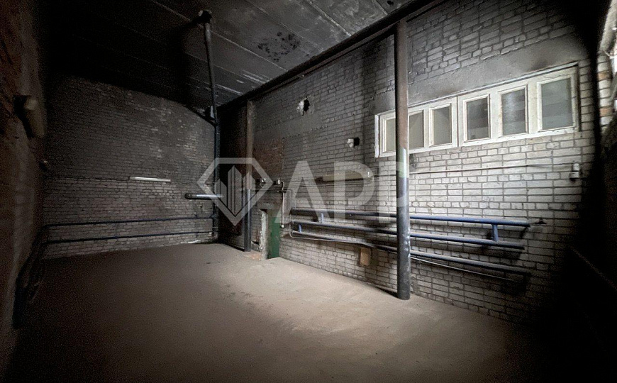 Продам здание с з/у на туристическом трафике!!! фото