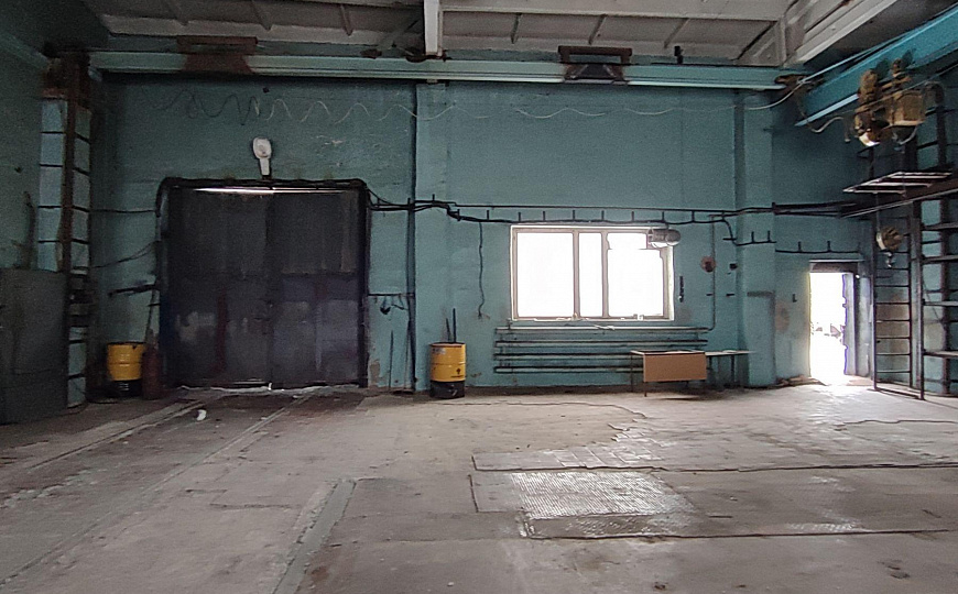 Производственно-складское помещение с отдельным входом фото