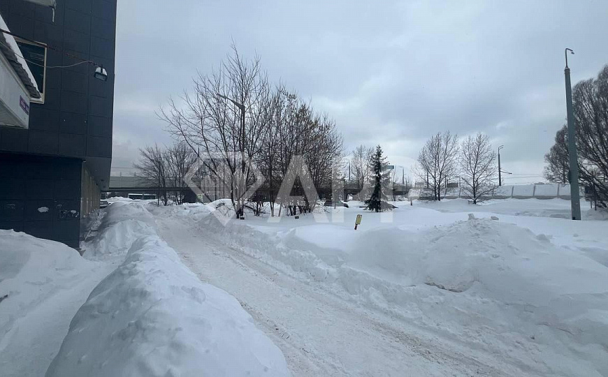 Помещение 1 линия, рядом ТЦ Мега фото