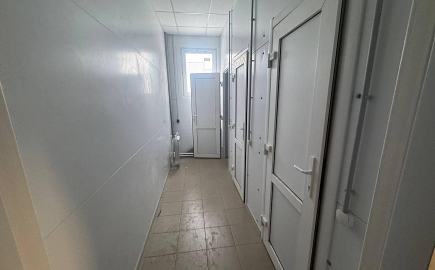 Складские помещение ,от 1366м2 фото