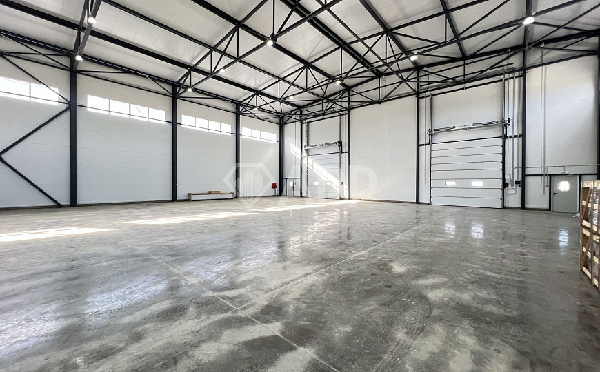 Сдаю теплое складское помещение, 890 м² фото